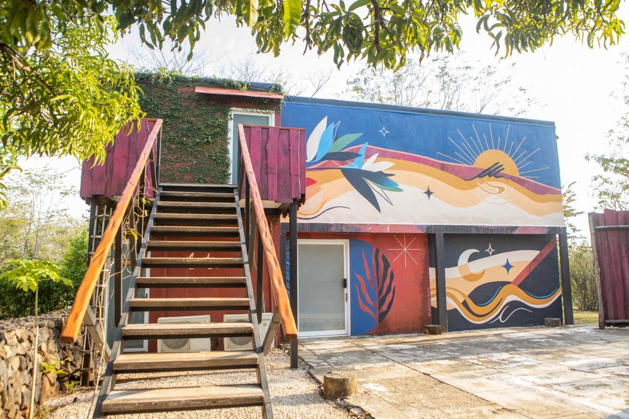 Latica Lodge Playa Negra Exterior photo